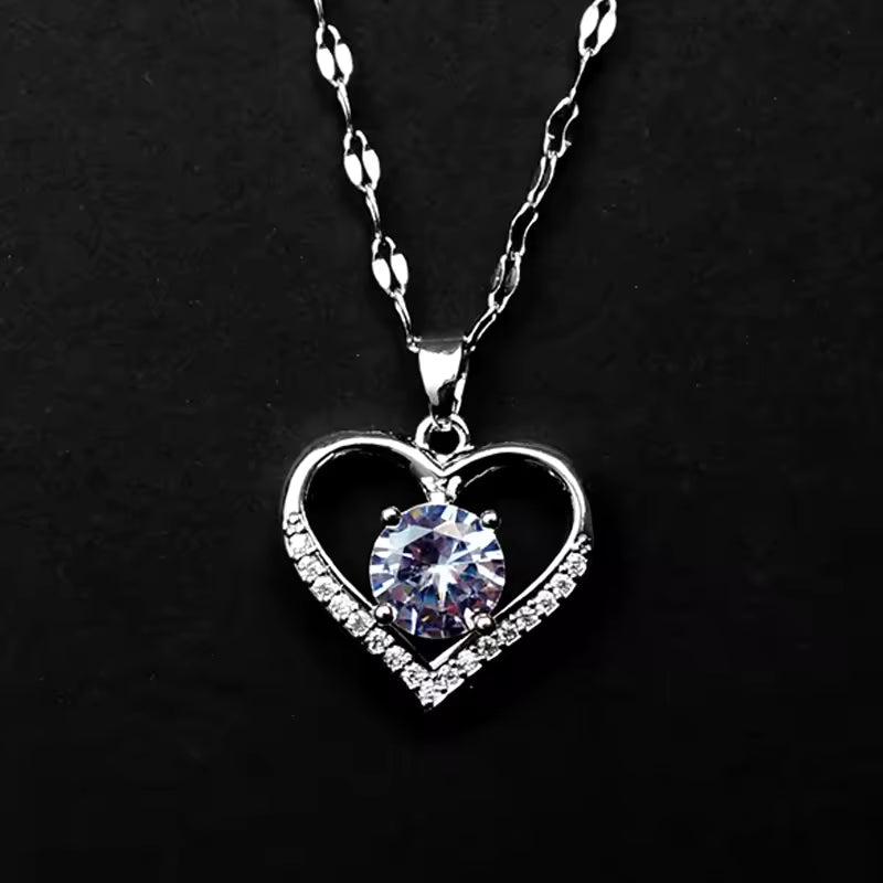Artificial Gems Heart Pendant Necklace for women 2022 Golden Stainless Steel Lips Neck Chain Female Necklaces Jewelry for Girl